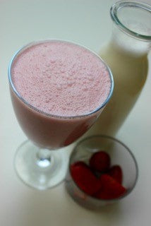 STRAWBERRY HEMP SEED MILK