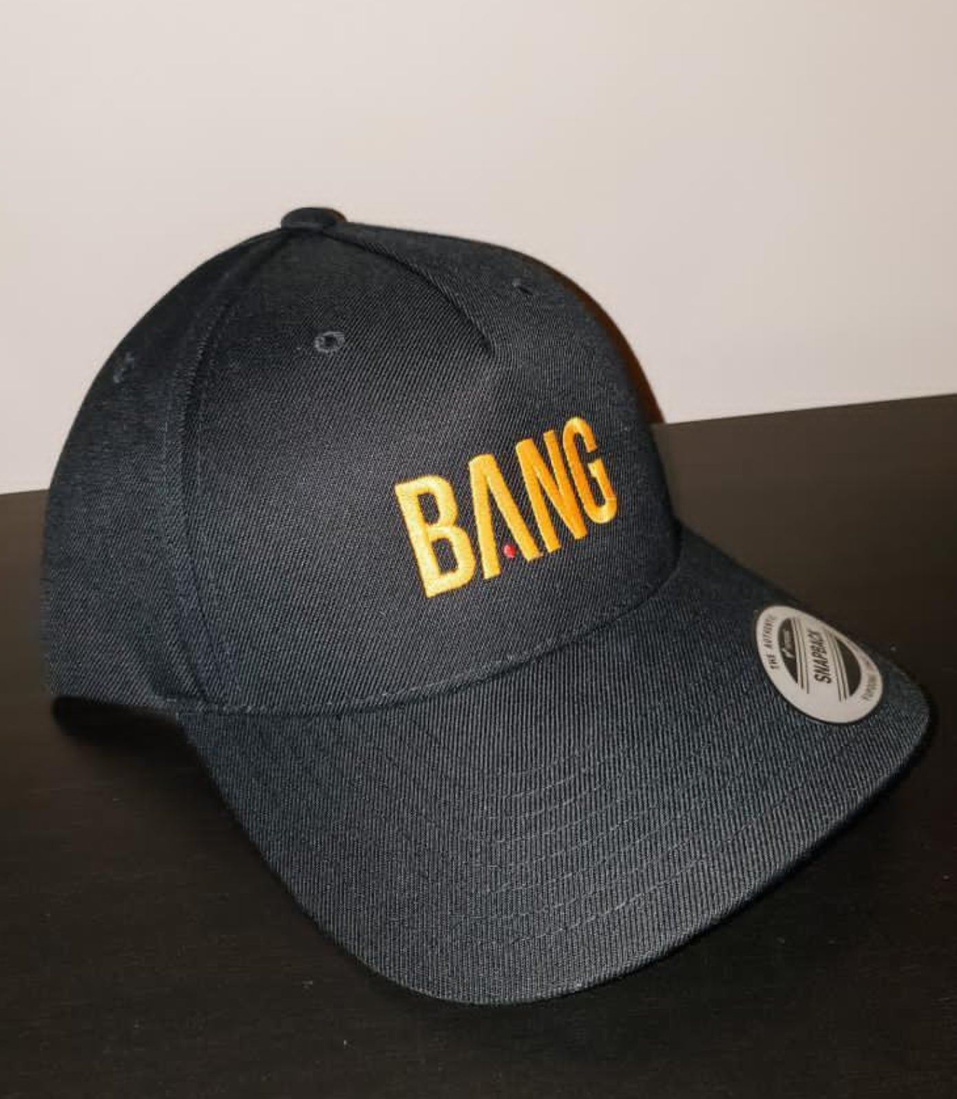BANG Snapback Gold