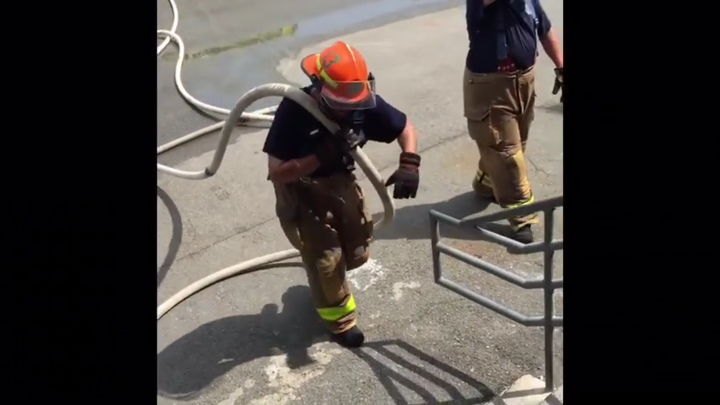 The Bear Crawl Hose Advancement Method – Train Your Probie